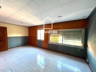 Pis  Jacint elias, de. Piso de 3 habitaciones en ca nanglada