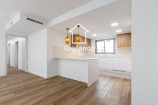 Pis  Rambla. Piso de 4 hab en el centro de sabadell