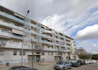 Pis  Vint-i-dos de juliol,del. Piso de 3 hab ocupado en paseo vintidos de julio, terrassa