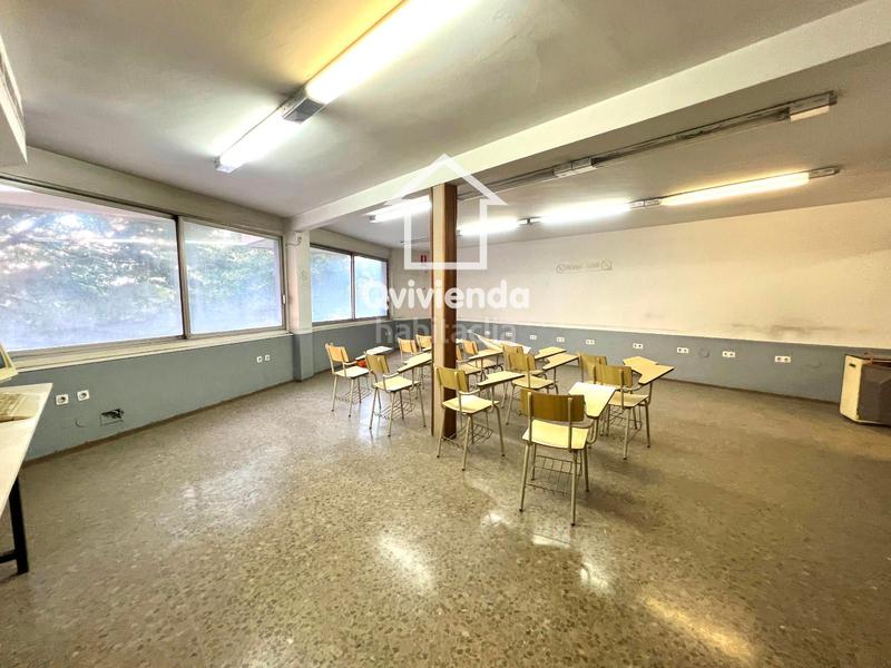 Foto 22613903-909e-483b-a27b-f356fd3d2730. Alquiler oficina  en alquiler en rambla degara, en Terrassa