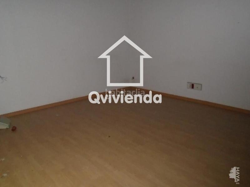 Foto 8ad7c568-f7d2-405e-a811-08189b023cfb. Capannone industriale in Montornès del Vallès