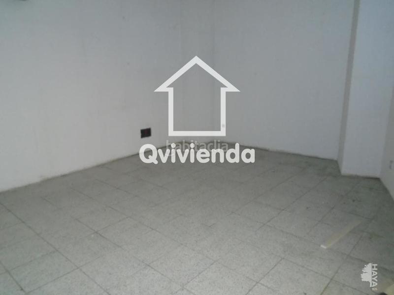 Foto f6f4e2c1-add0-405d-8d89-93b58daaf6f8. Capannone industriale in Montornès del Vallès