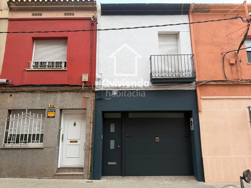 Foto 68dc1069-e1bd-468c-8d39-cd3d468370e5. Haus mit heizung parking in Centre Sabadell