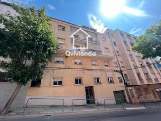 Appartement  Verge de montserrat. Piso ocupado de 2 hab en ripollet