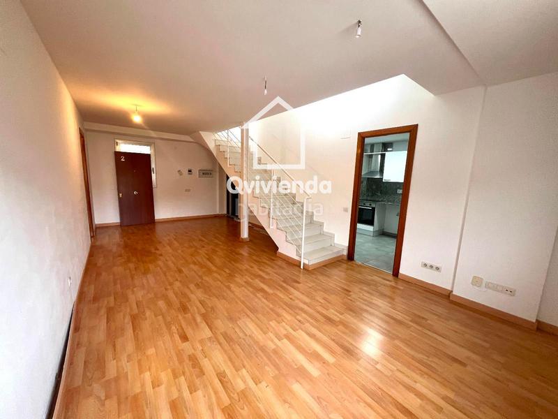 Foto 29d551c7-3e85-4529-8bc3-d0c8db67d689. Duplex avec chauffage parking dans Eixample - Can Bogunyà Castellar del Vallès