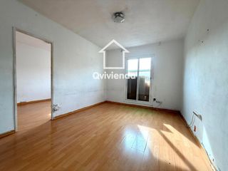 Appartement  Sant jordi. Piso de 3 habitaciones dobles en venta en ripollet