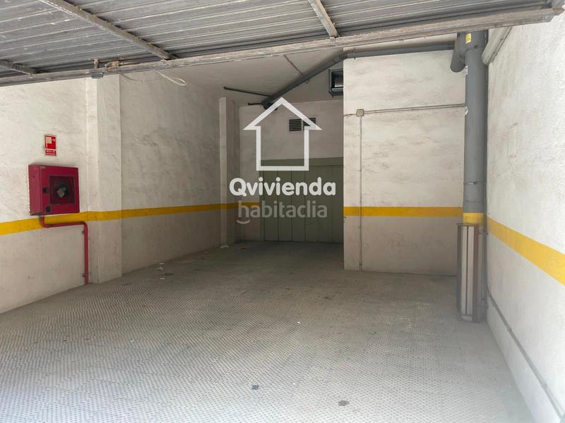 Foto 100f7a1e-7078-42c1-b986-017d01b778d2. Parking coche plazas de parquing en venta en Centre Mollet del Vallès