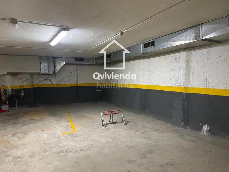 Foto 1e41a848-a731-4f77-acf2-6e7b6081d05c. Parking coche plazas de parquing en venta en Centre Mollet del Vallès