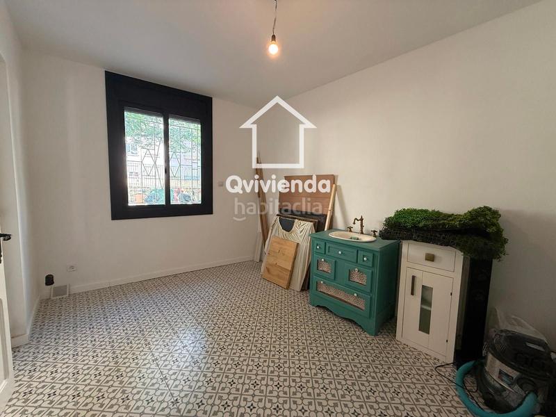 Foto b584b720-051f-489a-acd0-c2c00f0ff0b2. Casa adossada amb calefacció a Ca n'Aurell Terrassa