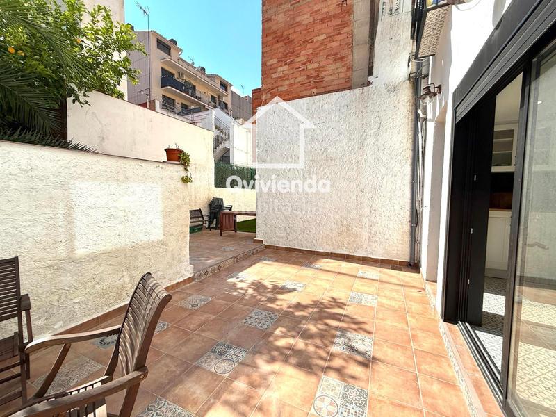 Foto d391e8e0-12d5-4f7b-9313-0423dc5ff4aa. Casa adossada amb calefacció a Ca n'Aurell Terrassa