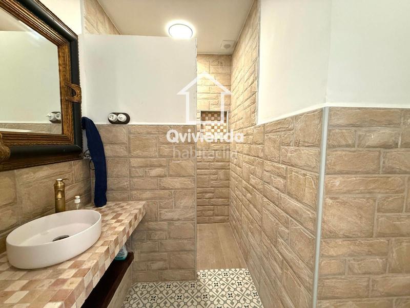 Foto e457740e-cbd4-45cf-a0c2-1b660900e703. Casa adossada amb calefacció a Ca n'Aurell Terrassa