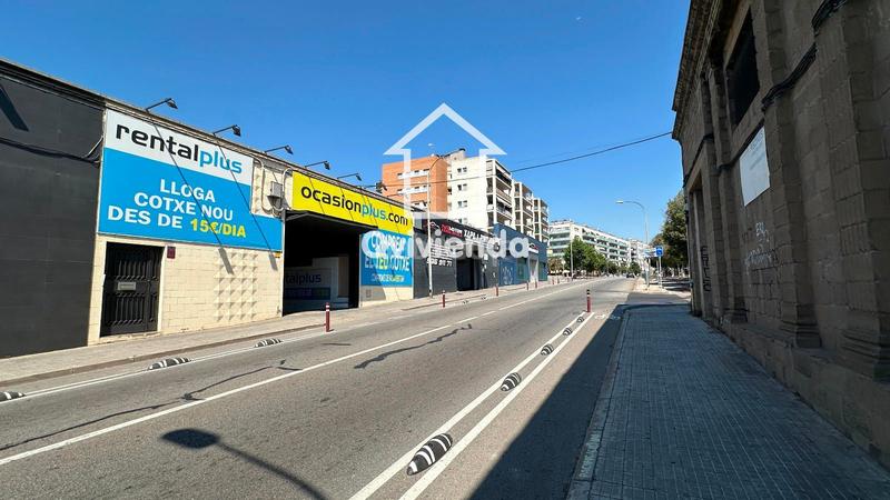 Foto 88134fb1-4e7c-4192-af61-feed1582322f. Affitto ufficio in barcelona 137 in Catalunya - Fontetes Cerdanyola del Vallès