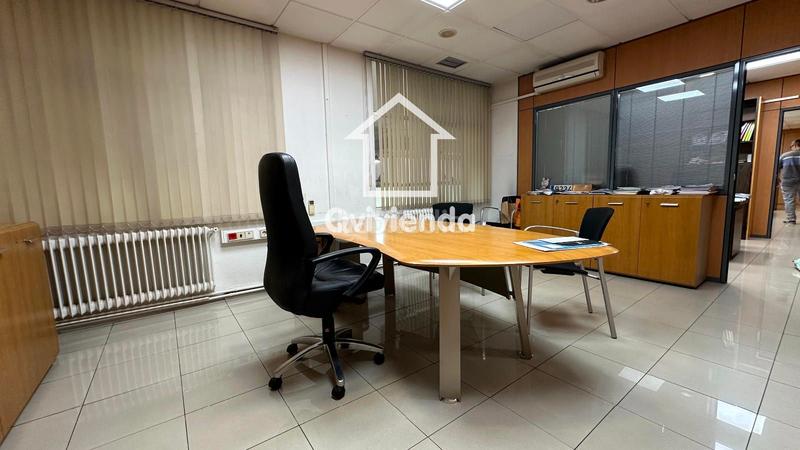 Foto c585fc50-ff9f-4b3c-b22e-e618b574a8f7. Miete büro in barcelona 137 in Catalunya - Fontetes Cerdanyola del Vallès
