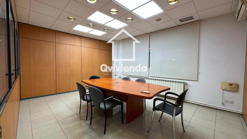 Foto e10eedd0-7997-4fd3-911d-d4132240fa43. Miete büro in barcelona 137 in Catalunya - Fontetes Cerdanyola del Vallès