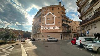 Appartement  Lavoisier,de. Piso en planta baja de 3 habitaciones, todo exterior, la cogulla