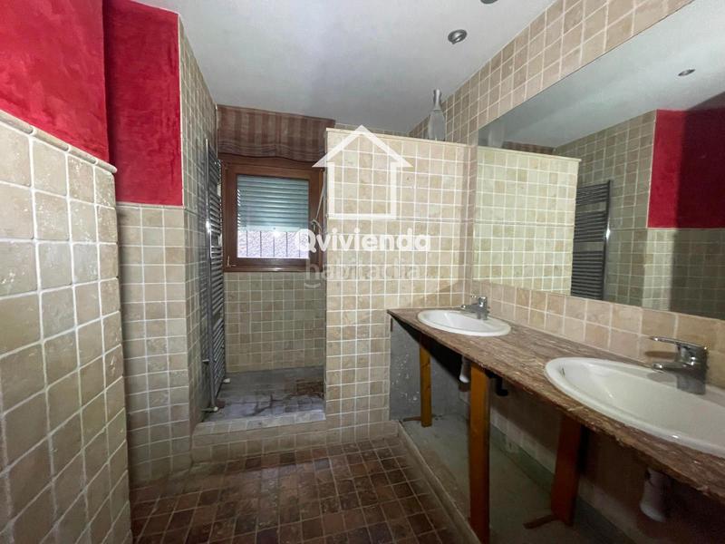 Foto 0b9f07e0-f904-492e-b996-339d008020f7. Xalet amb calefacció piscina a Llinars del Vallès