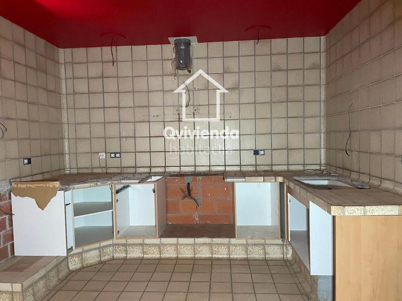 Foto 2b1539e6-6573-48ef-8524-baf95ee2a9ff. Xalet amb calefacció piscina a Llinars del Vallès