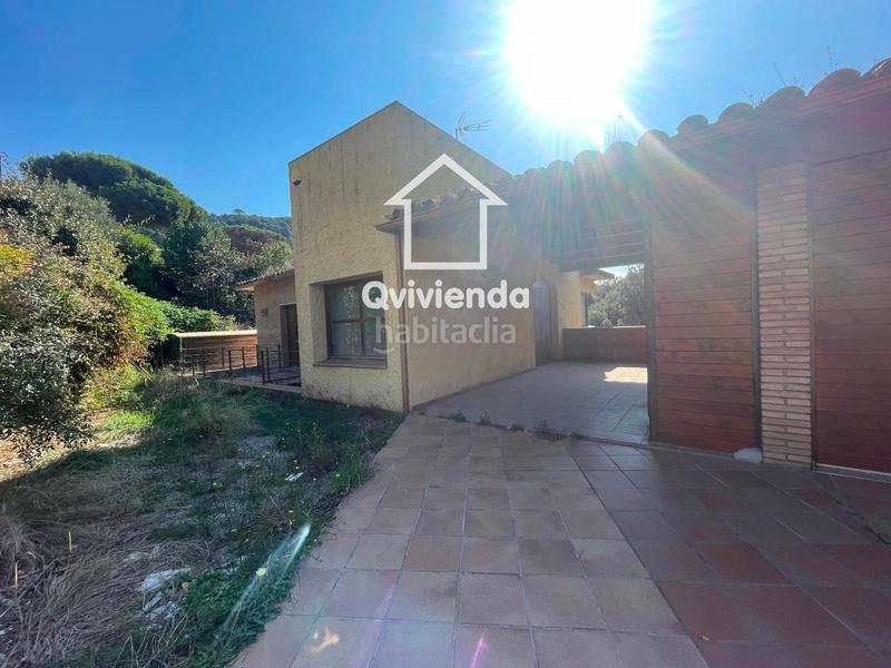 Foto 89dc0e70-0b0b-4196-b3b4-4ba55712fe2c. Xalet amb calefacció piscina a Llinars del Vallès