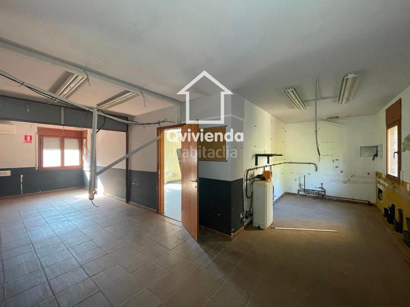 Foto da1b1ef7-8794-45e6-bee5-4af198f4322b. Xalet amb calefacció piscina a Llinars del Vallès