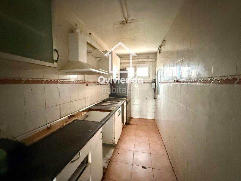 Foto 2b49dd9e-2ad1-48a3-a3fe-e0667214d049. Àtic amb calefacció a Espronceda Sabadell