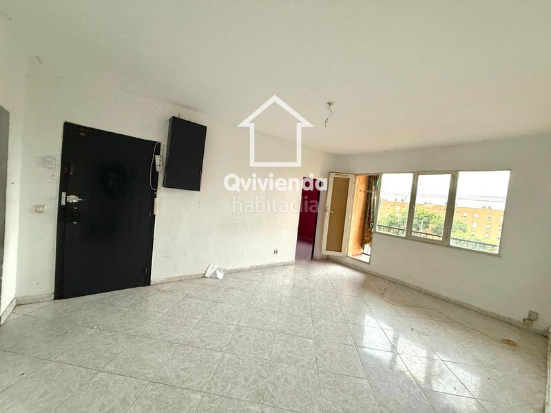 Foto 454f076a-770b-43e5-b432-33620f557d8c. Àtic amb calefacció a Espronceda Sabadell