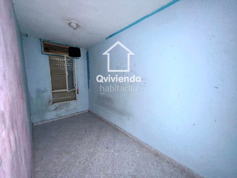 Foto 87667892-1e7c-4298-ac83-af6165568145. Àtic amb calefacció a Espronceda Sabadell