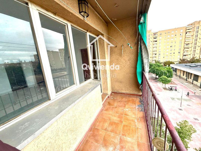 Foto c1db7f35-0a09-434e-b628-711cc1cb3dd2. Àtic amb calefacció a Espronceda Sabadell