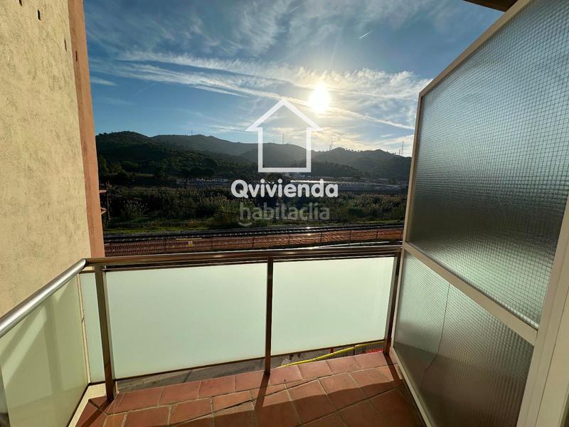 Foto 4087a765-d6ff-42c7-a7ae-8e06d502322b. Pis a Can Sant Joan Montcada i Reixac