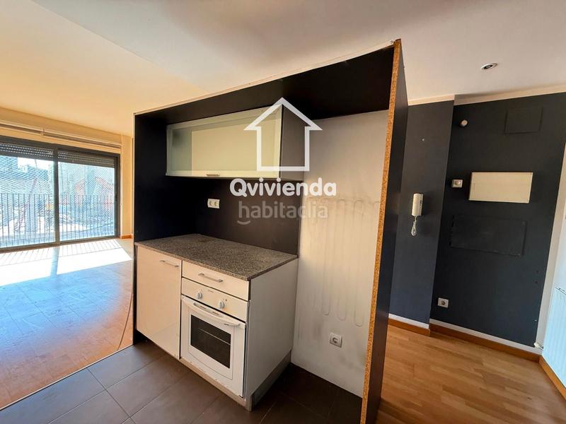 Foto 95433b48-ae14-42df-836f-bd549a491682. Piso  de 2 habitaciones en calle elcano, en Creu de Barberà Sabadell