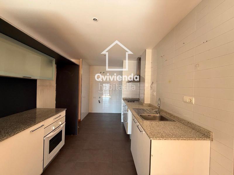 Foto ccd5e8b5-318f-4406-a8bc-3a00c521c9c1. Piso  de 2 habitaciones en calle elcano, en Creu de Barberà Sabadell