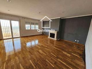 Casa adossada  Mare deu merce. Casa a 4 vientos en castellar