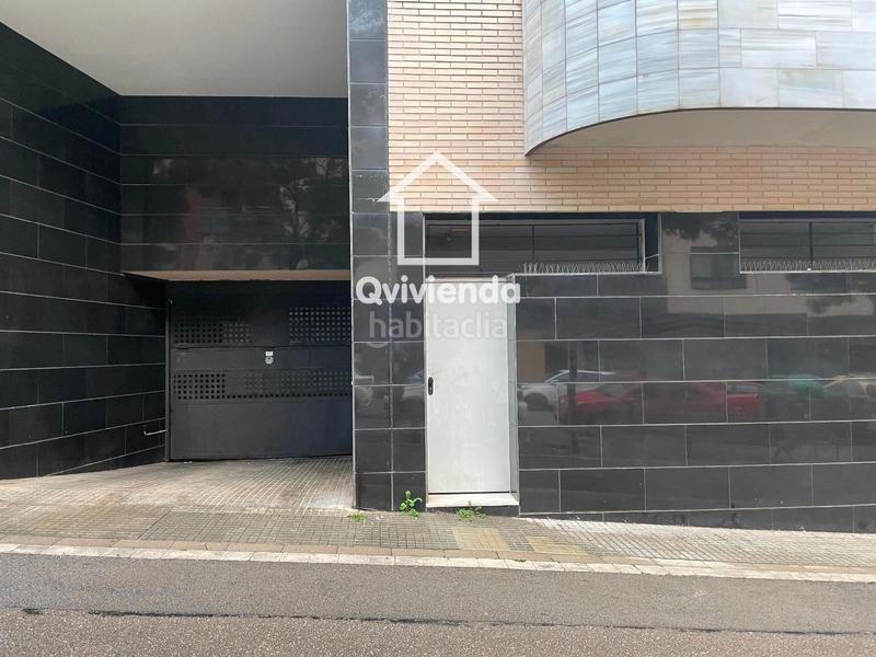 Foto 5736bff2-05be-4c3b-a6d8-2a63fac6eeb1. Posto auto in Font Verda Granollers