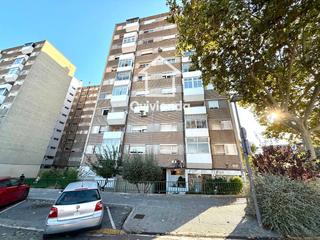 Pis  Cantabrico. Piso de 3 habitaciones en av. cantábrico, badia del vallès