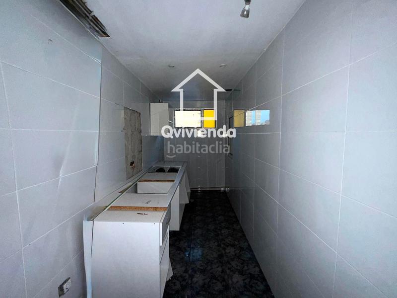 Foto 40f18c75-c725-4620-a2ba-77edf0ce75e5. Appartamento con riscaldamento in Espronceda Sabadell
