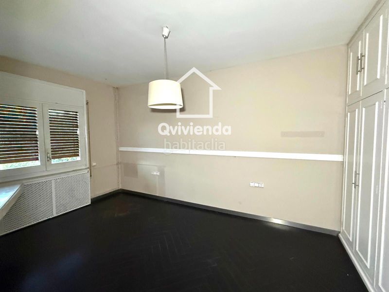 Foto 8127b548-6011-4634-8cf1-725222aa33f0. Casa adossada amb calefacció a Bellaterra