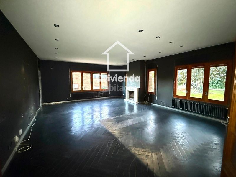 Foto e4ab68f4-f1e7-4455-96b1-ff4ac0476c69. Casa adossada amb calefacció a Bellaterra