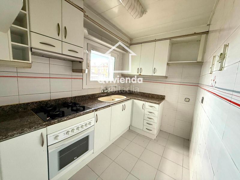 Foto 1f7e7dc1-0b68-4e5b-b914-ee4bec90ace2. Flat with heating in Sant Pere Nord Terrassa