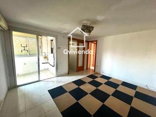 Etagenwohnung  Merinals dels. Piso ocupado de 3 habitaciones en poligono merinals, sabadell