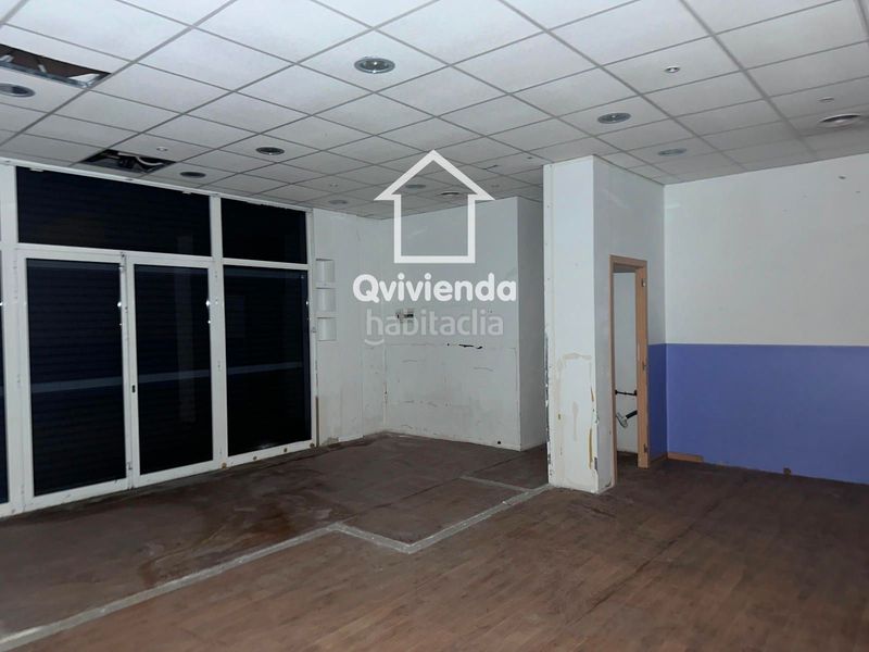 Foto 0859ab81-4bf5-45d3-b146-5982a6c8c433. Local comercial a Tres Torres Granollers