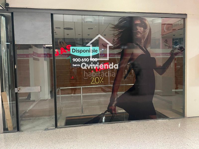 Foto 7158503b-6a73-4ee0-89cb-f9ae18f4c119. Local comercial a Centre Granollers