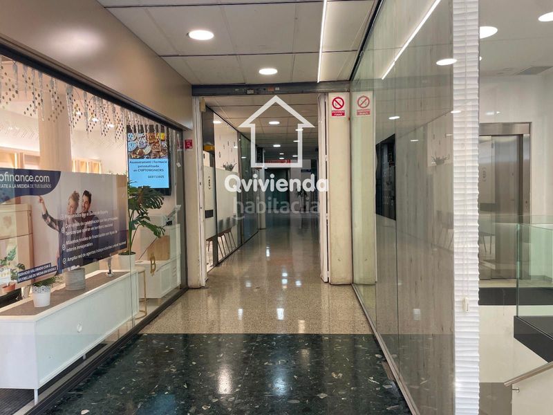 Foto d77e95a0-91ba-4aee-9dc5-9483ab9805c2. Local comercial a Centre Granollers