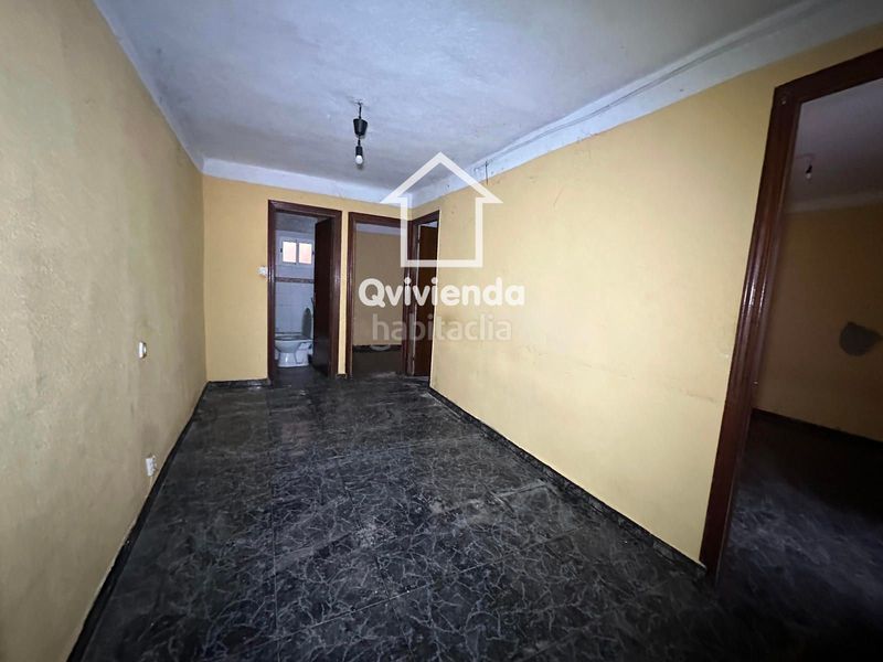 Foto 728f37b1-407b-4a03-81a1-e2b91e17eafe. Casa adossada a Ca n'Anglada Terrassa