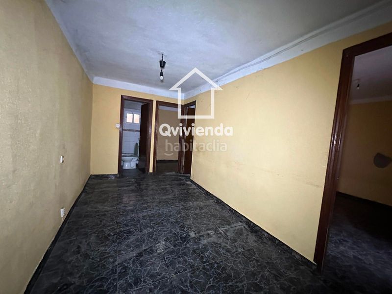 Foto d4c9d6a9-55c5-4f6d-a8cd-cecc81923c8d. Casa adossada a Ca n'Anglada Terrassa