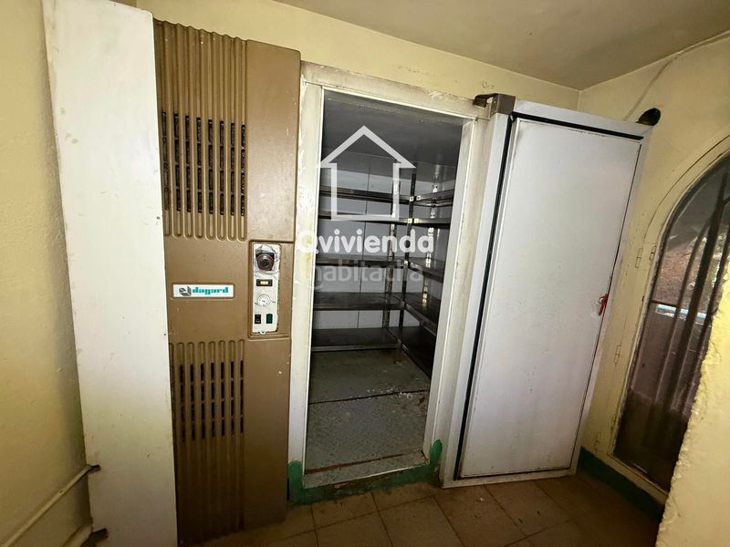 Foto 57457d64-c64b-46bf-85f4-3ba62f50f8c8. Casa adossada amb aparcament a Vacarisses