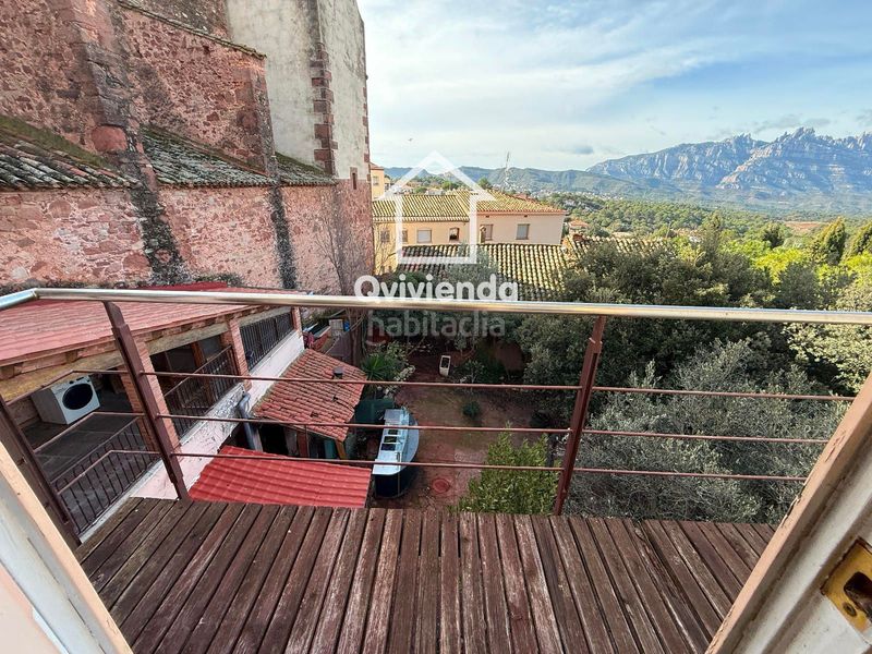 Foto 850108ac-9b9f-426e-9e80-5fba59a3ed20. Casa adossada amb aparcament a Vacarisses