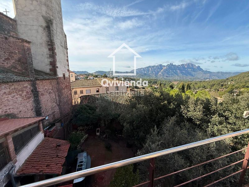 Foto f023e3aa-0e1c-4c66-8f00-cd638cc58825. Casa adossada amb aparcament a Vacarisses