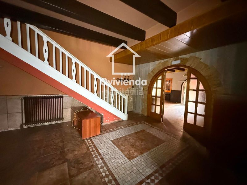 Foto f33504d2-7cbd-4ee2-91aa-6eb3c41a1403. Casa adossada amb aparcament a Vacarisses