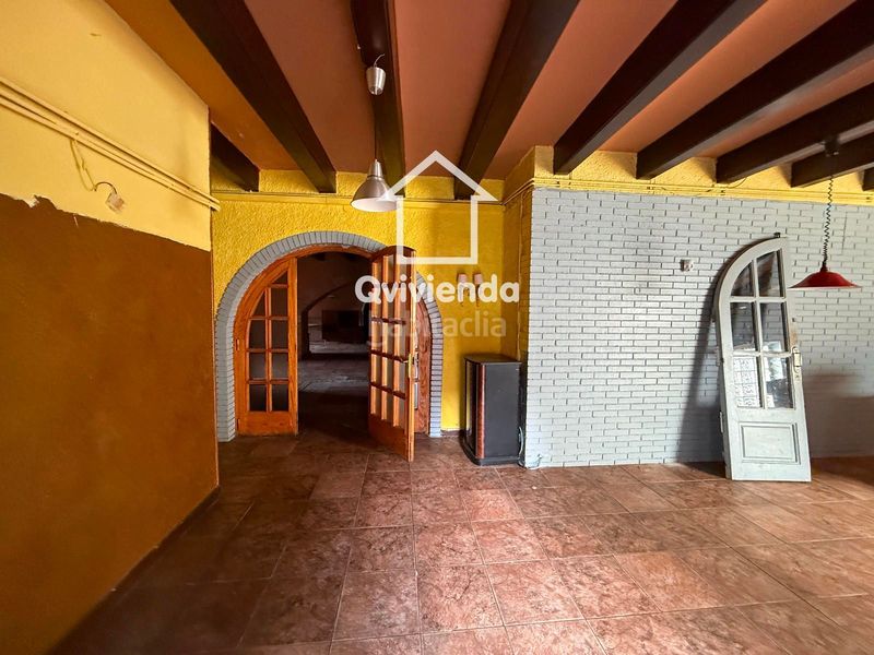 Foto f9671fd2-9ee8-47ac-a06a-225b9988fe45. Casa adossada amb aparcament a Vacarisses