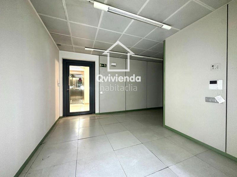 Foto a872794e-d4f5-4717-97ca-30b735a4c112. Miete geschäftsraum in La Cogullada Terrassa