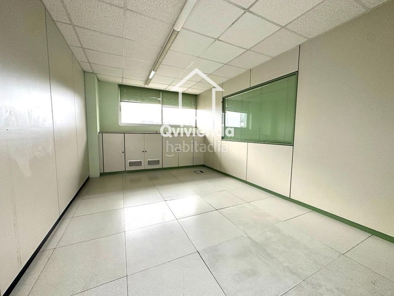 Foto c6dd84b6-8e1a-480e-8860-7a055f961e52. Miete geschäftsraum in La Cogullada Terrassa